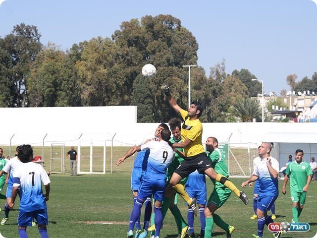 נדב לוי הודף (מיכה פישנזון)